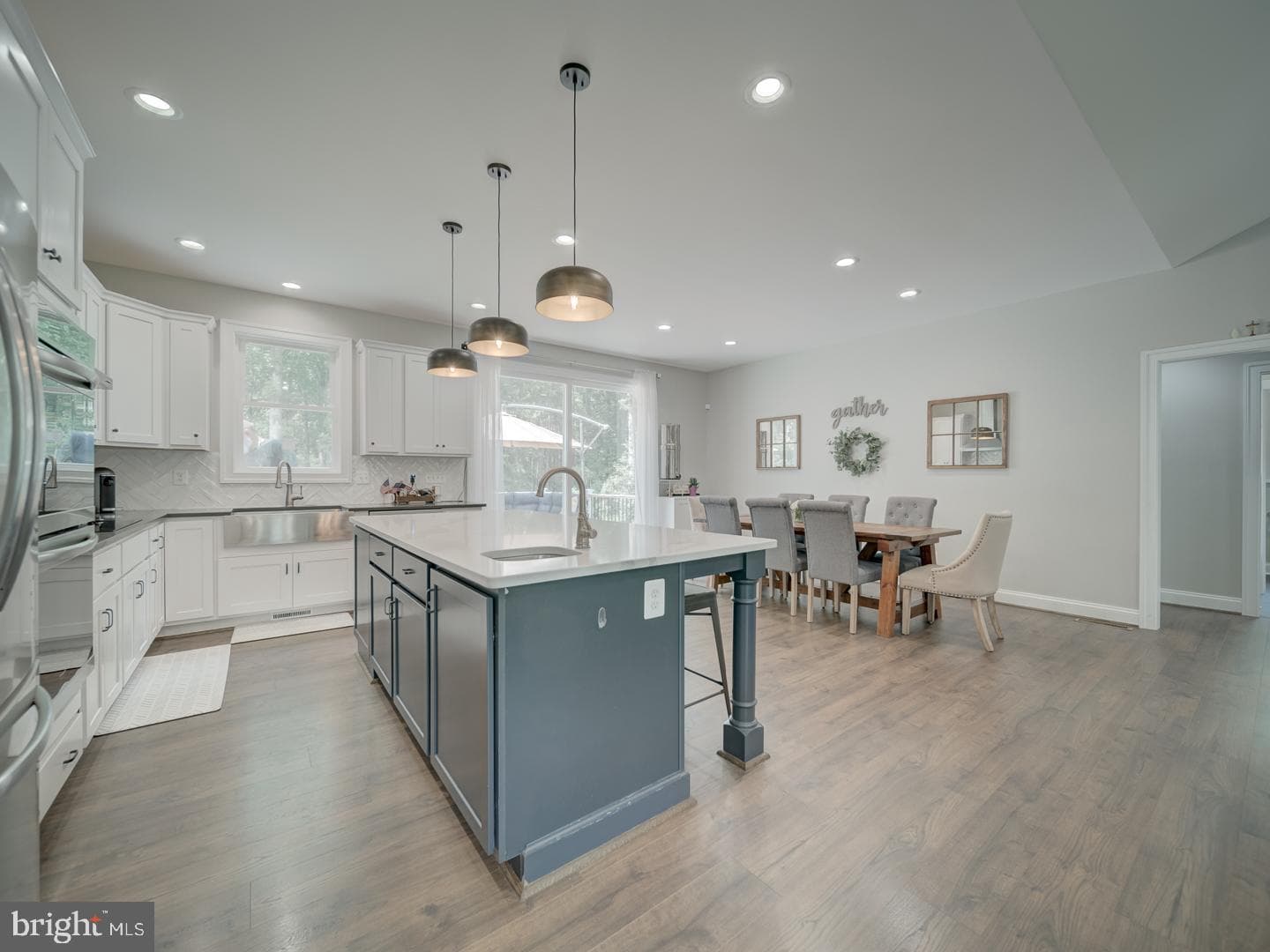54 Poling Lane photo 5