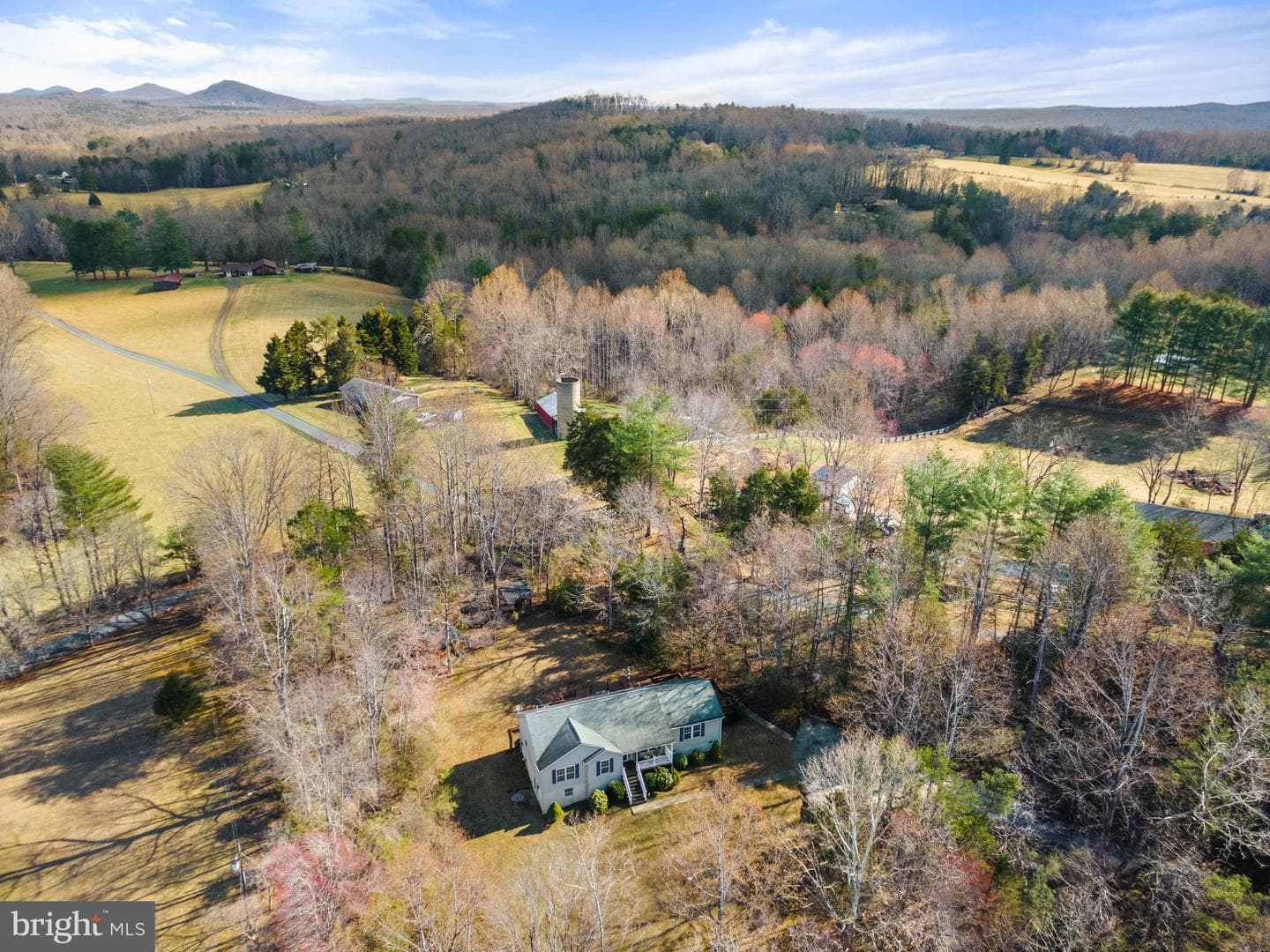 5585 Sperryville Pike photo 53