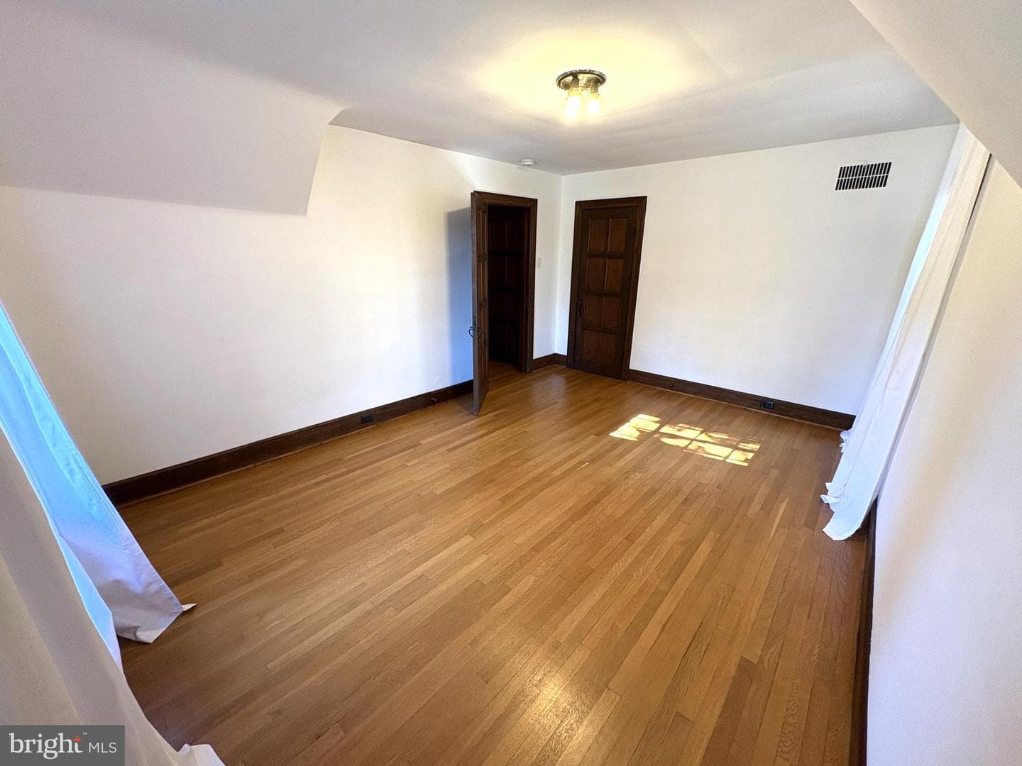 515 Mount Salem Avenue photo 52