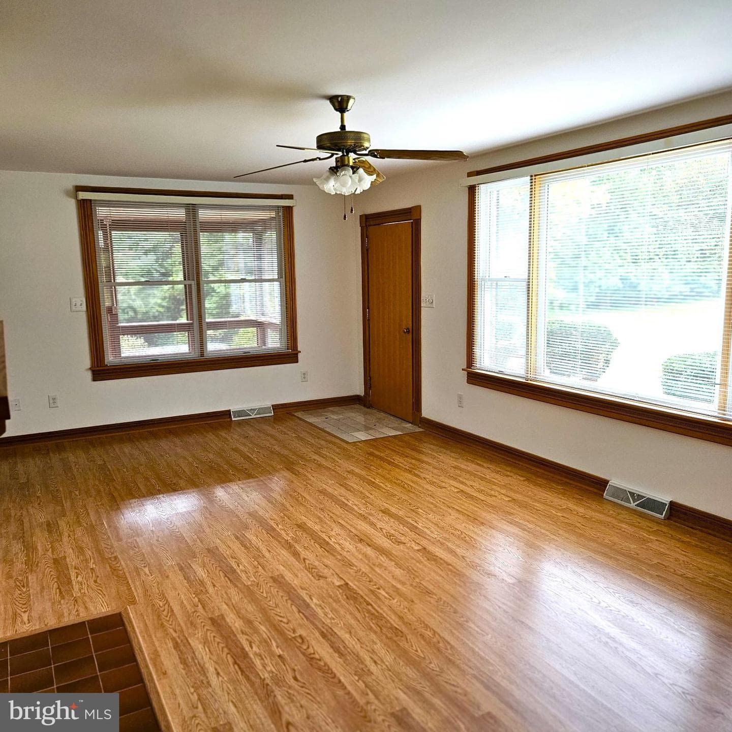 7 Skyline Lane photo 19