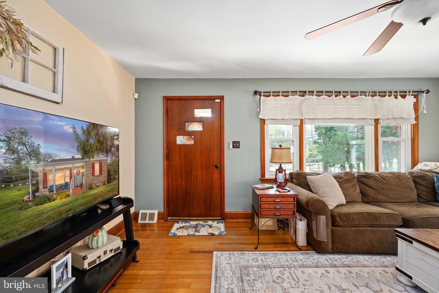 20 Waterfall Road photo 7