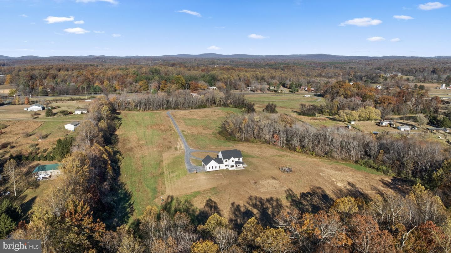 14660 Lee Highway photo 45