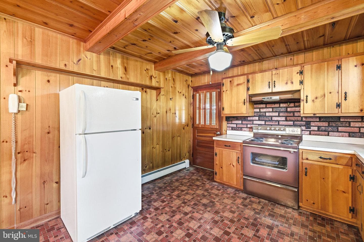 27 Atkins Road photo 5