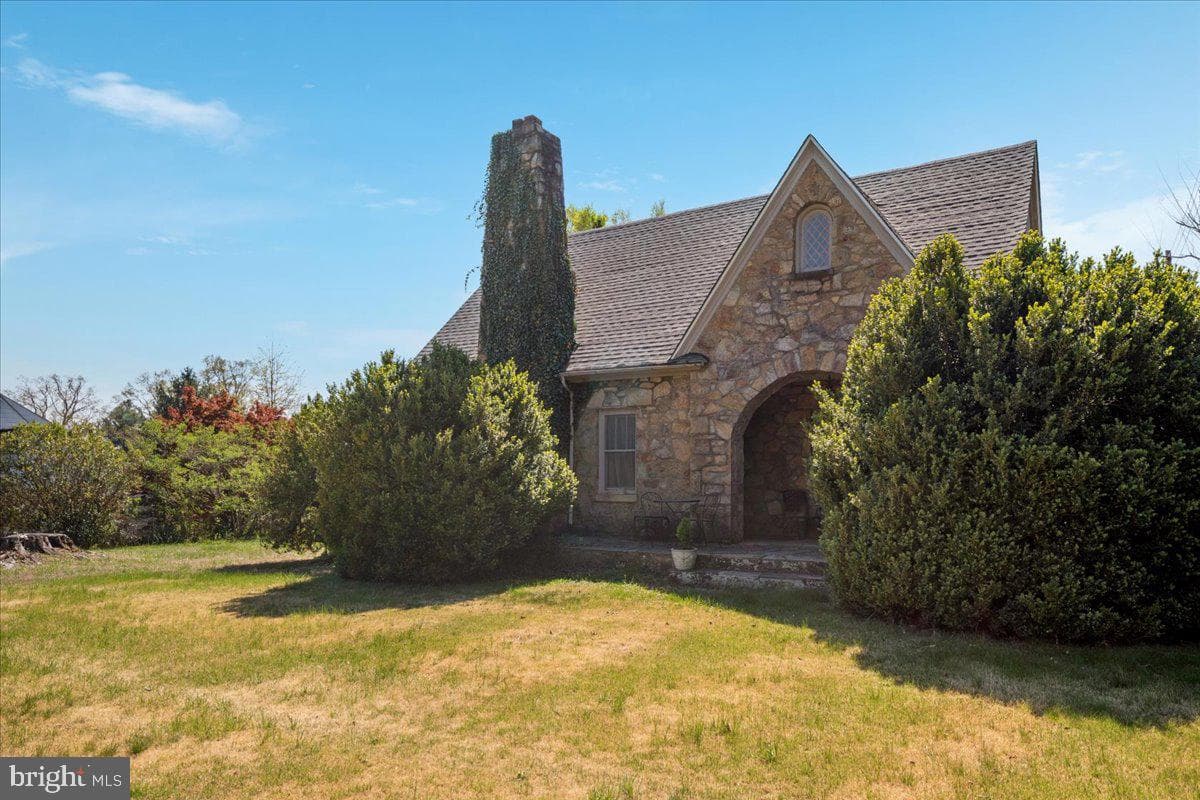 540 Mount Salem Avenue photo 26