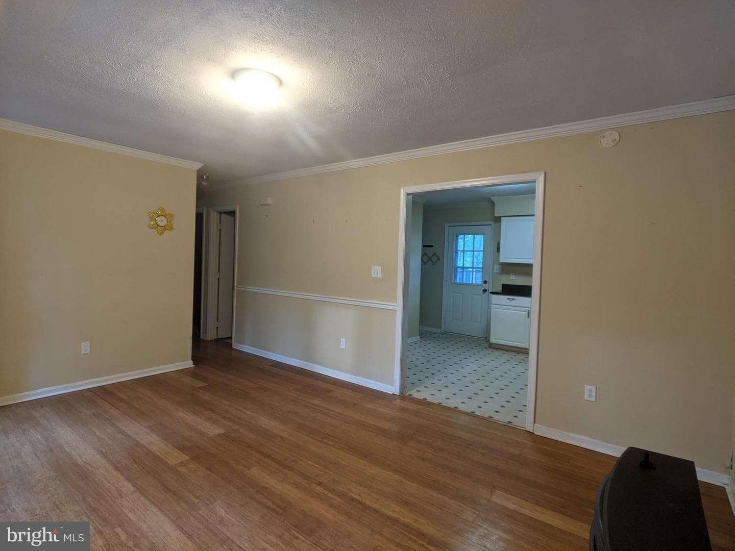 144 Hunter Avenue photo 6