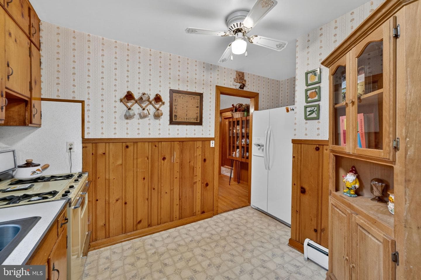 85 S Poes Road photo 27