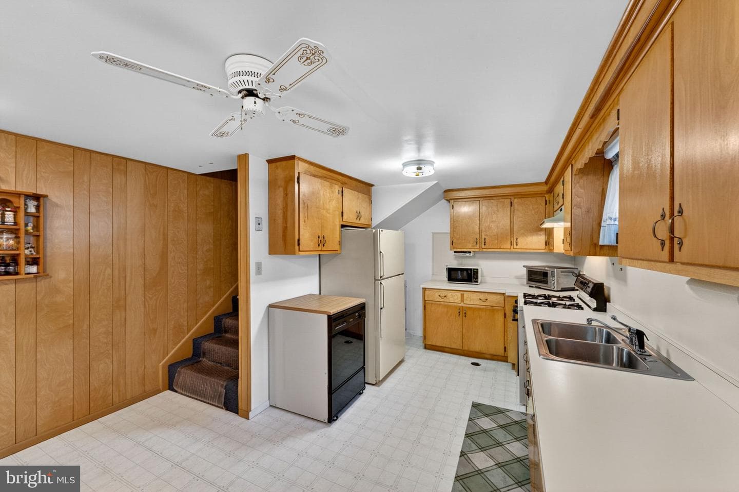 85 S Poes Road photo 50