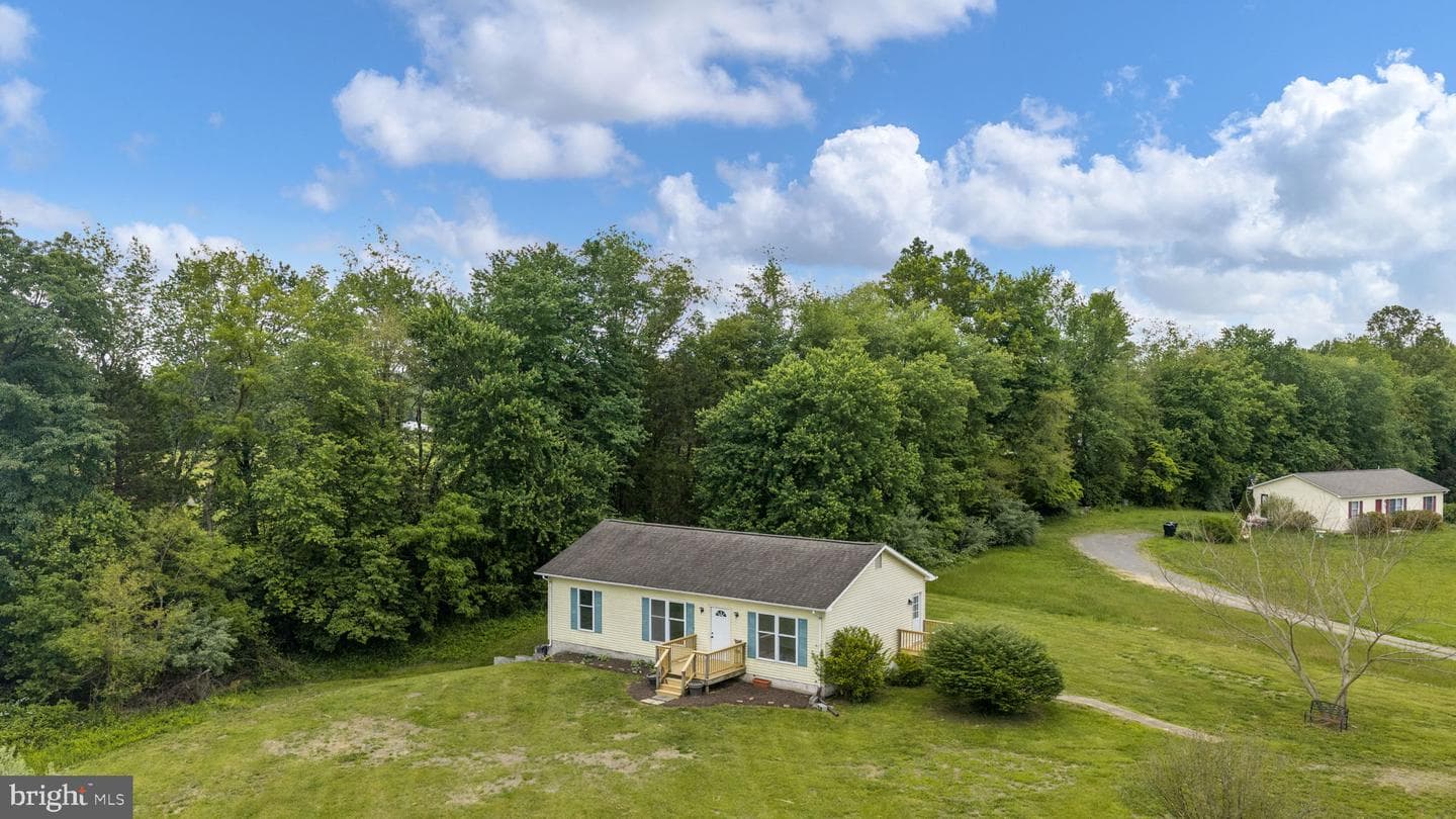 9 Payne Lane photo 17