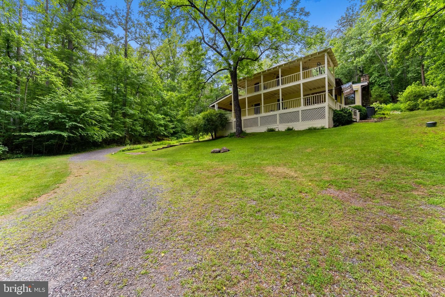 9406 Obannons Mill Road photo 29