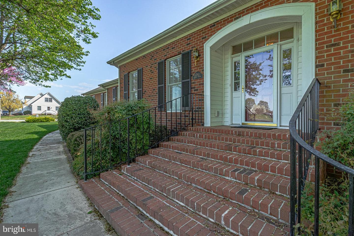 262 College Avenue photo 44
