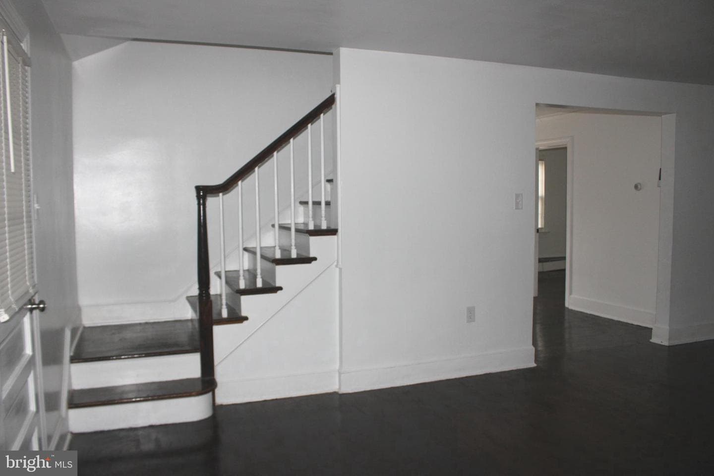 389 N Massanutten Street photo 15