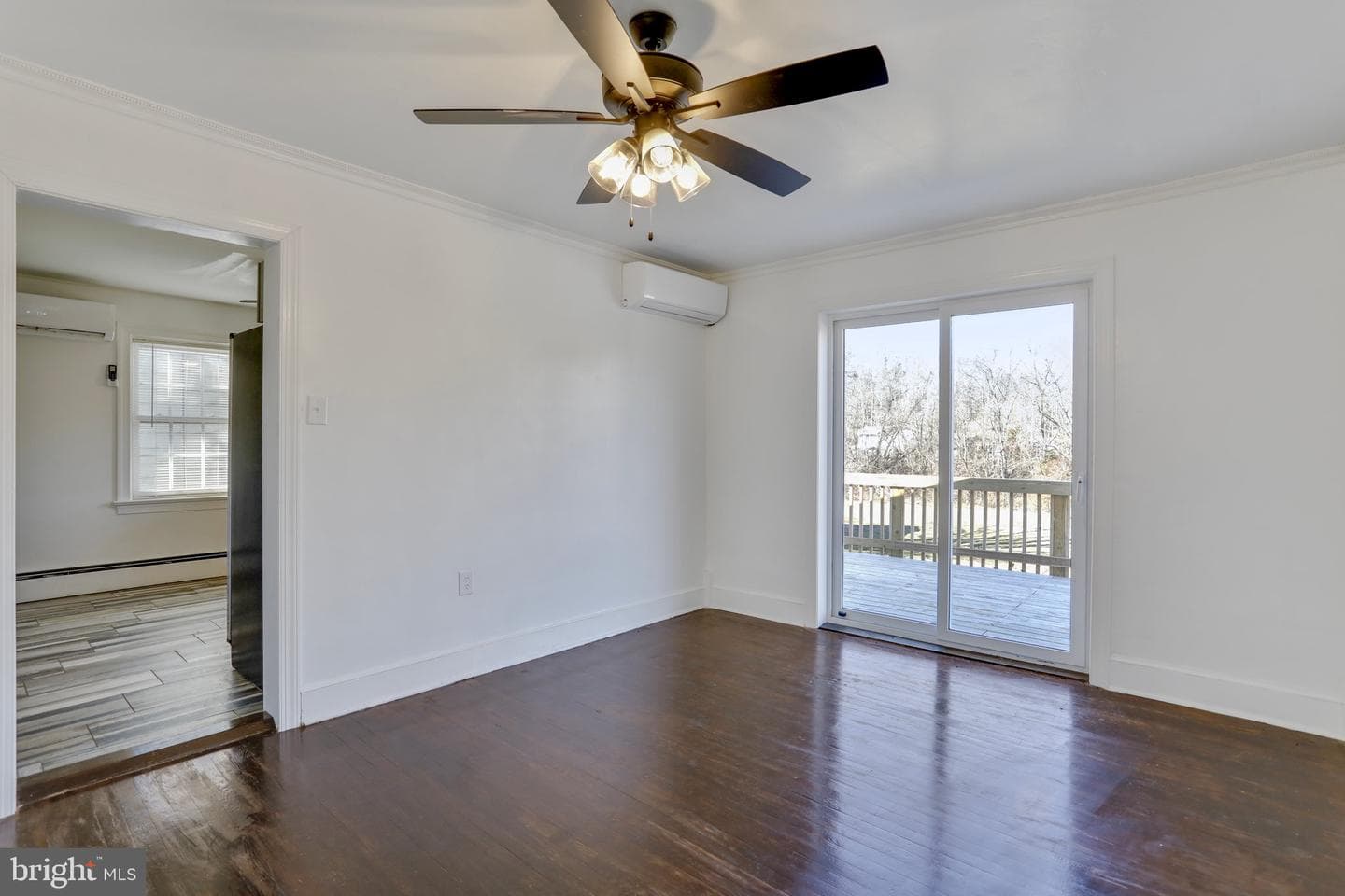 389 N Massanutten Street photo 21