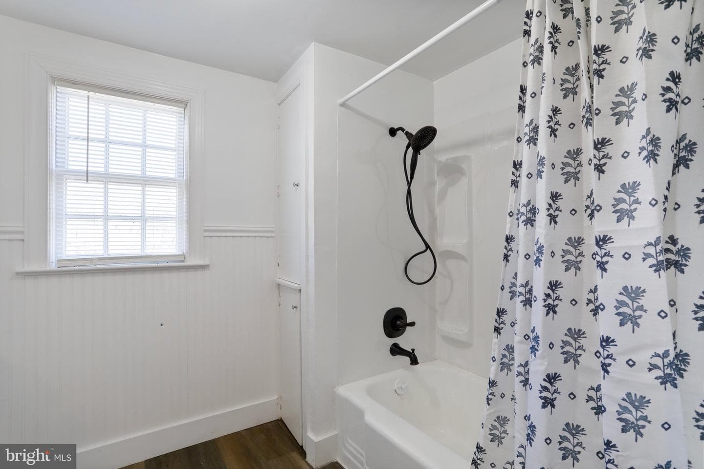 389 N Massanutten Street photo 35