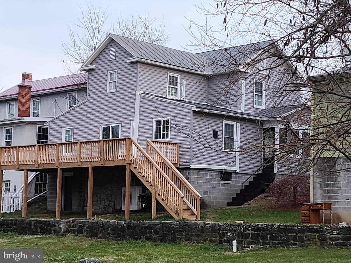 389 N Massanutten Street photo 6