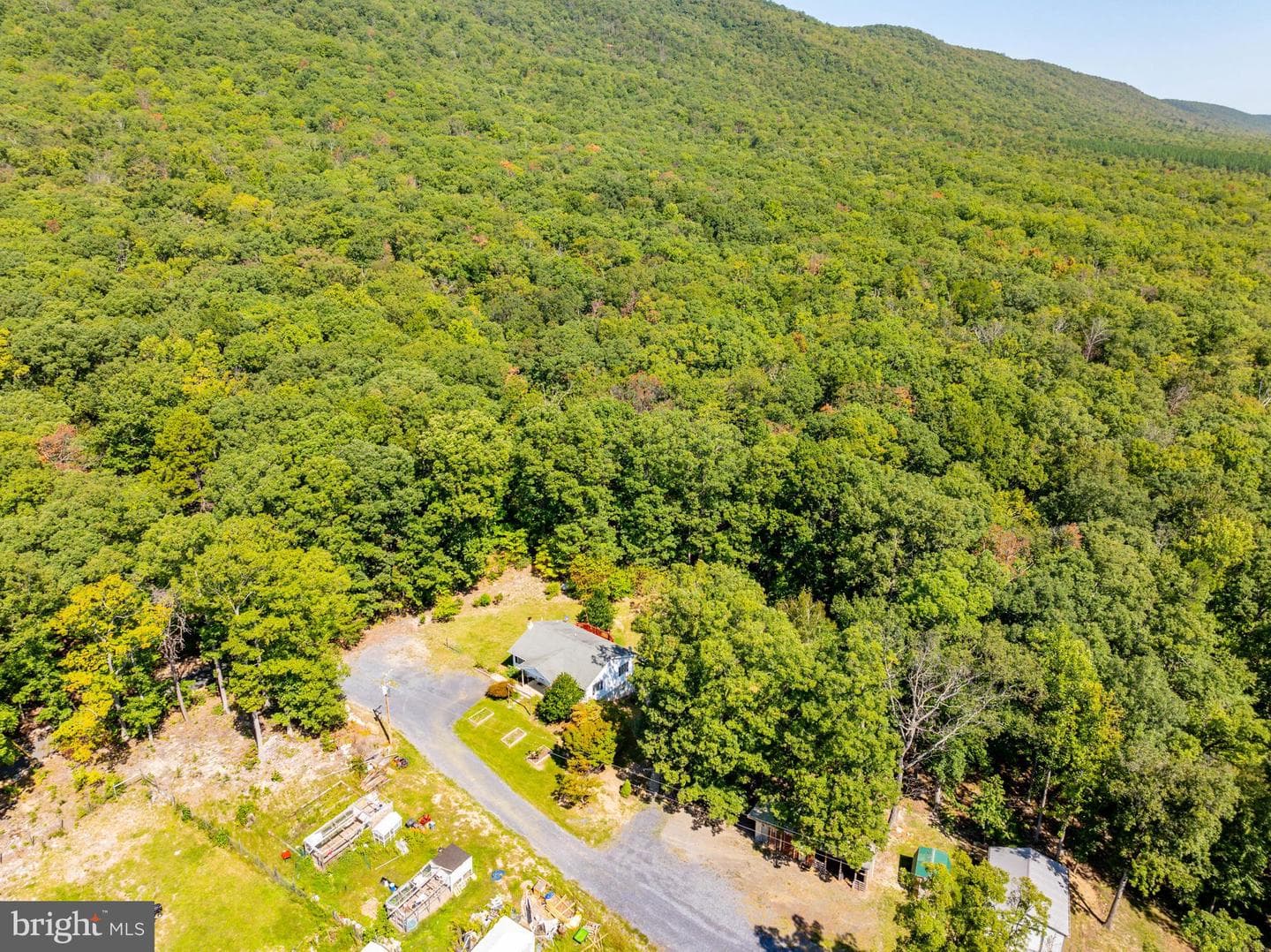 600 Whippoorwill Lane photo 17