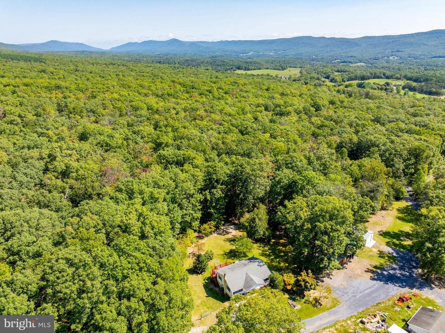 600 Whippoorwill Lane photo 18