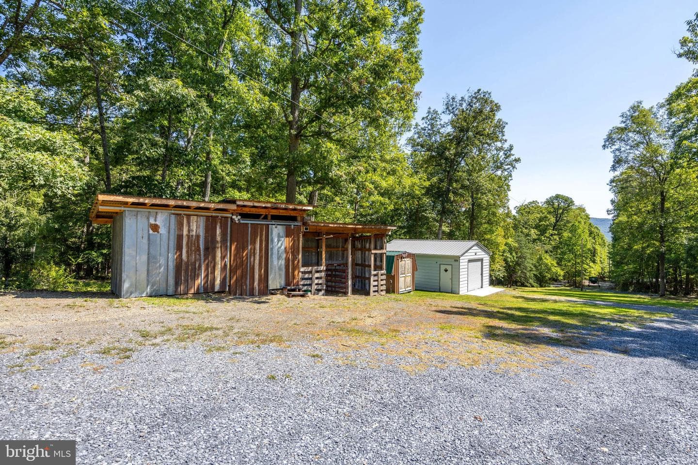 600 Whippoorwill Lane photo 37