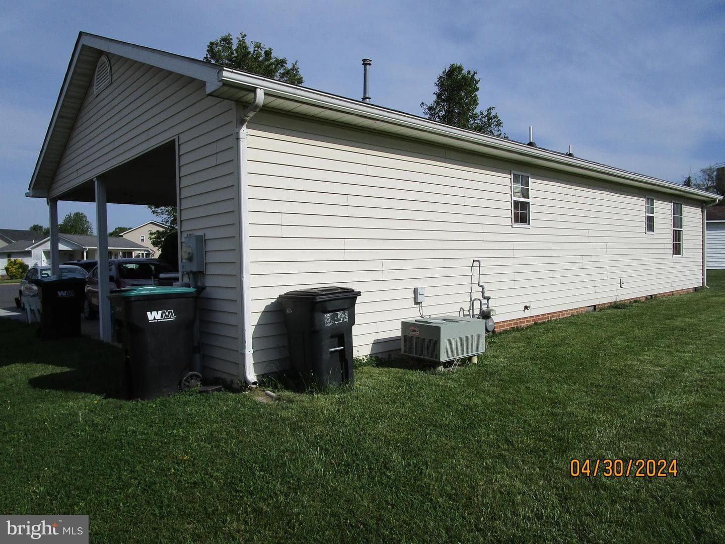 991 Dutchess Circle photo 11