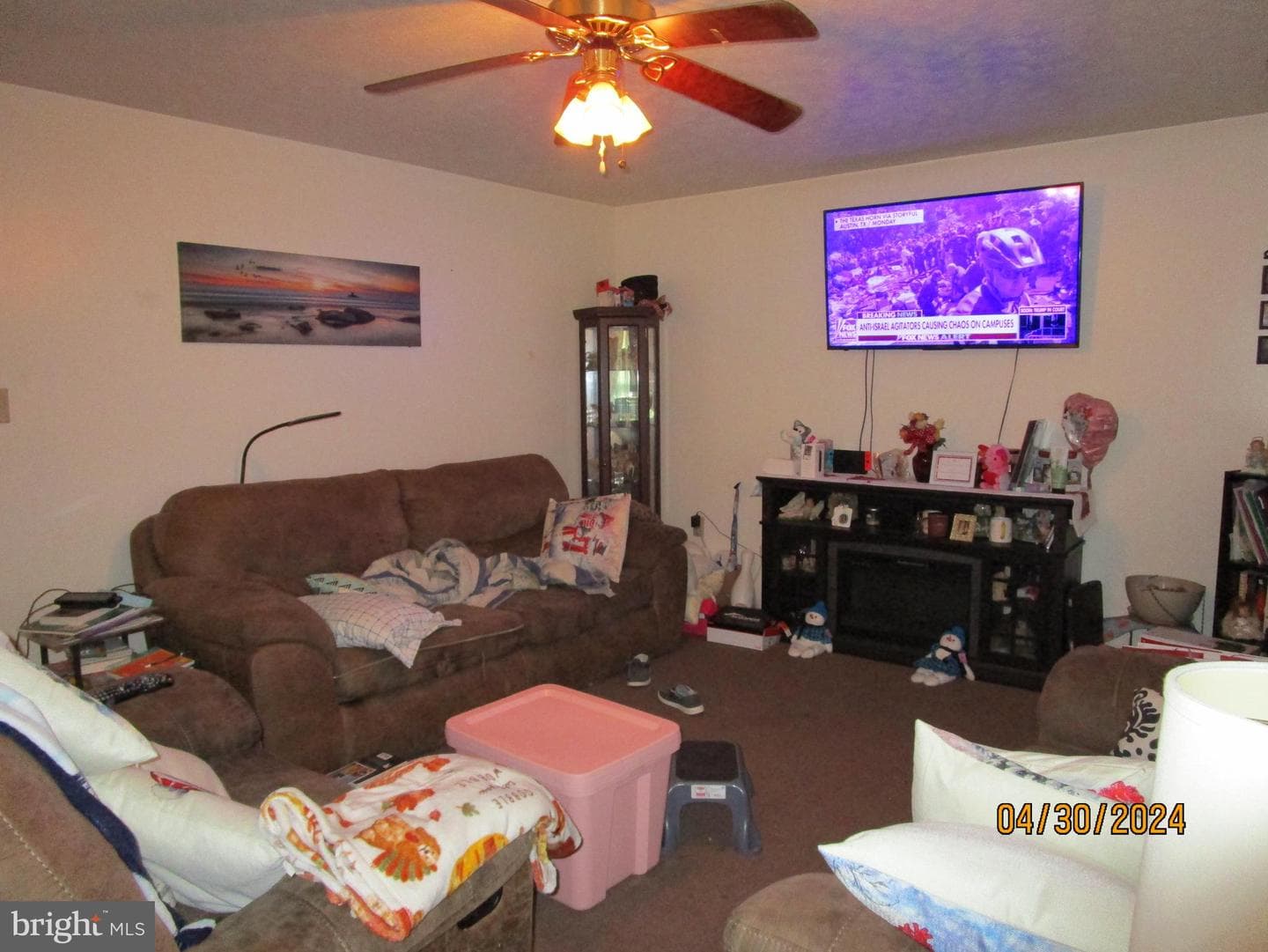 991 Dutchess Circle photo 3