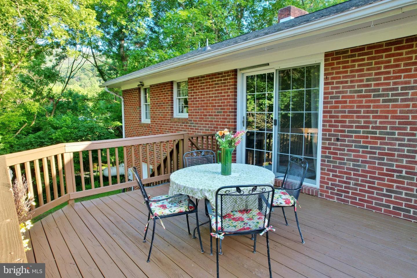 429 Hickory Lane photo 8