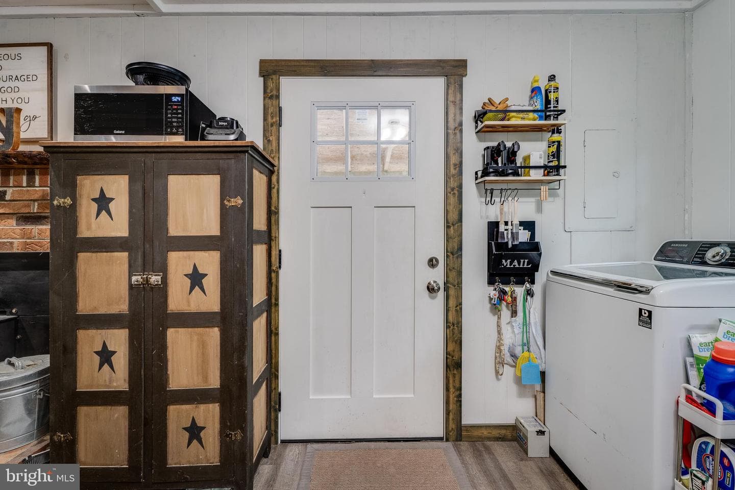 294 Rocky Mountain Lane photo 4
