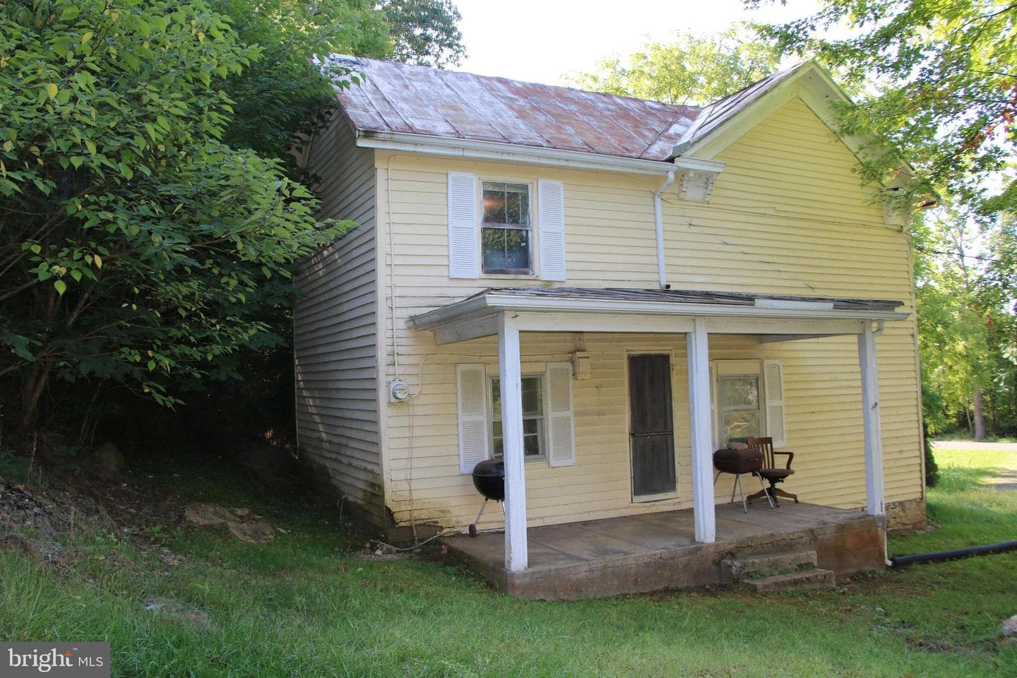 888 Wolf Gap Road photo 15