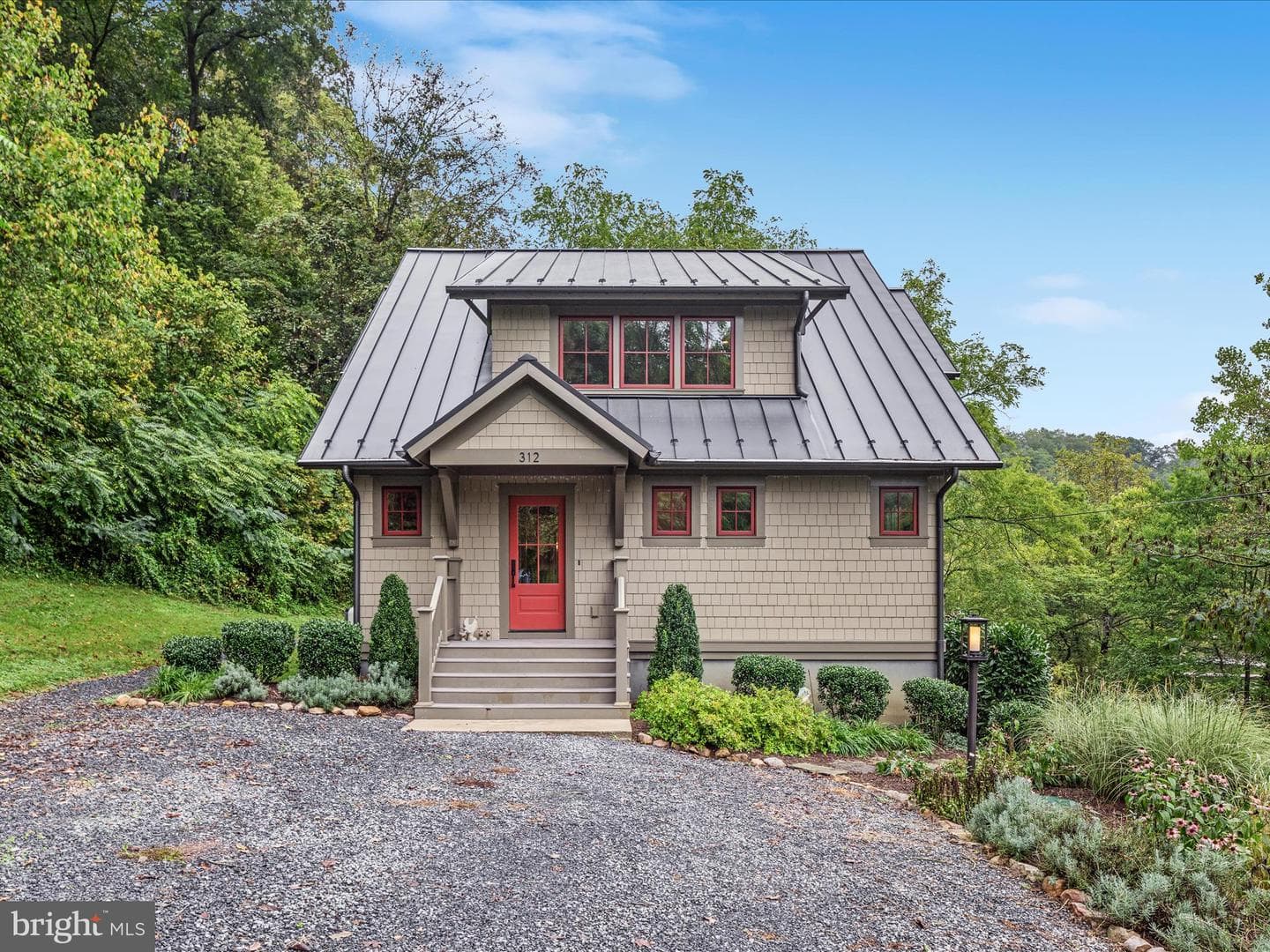 312 Ridgeley Road photo 38