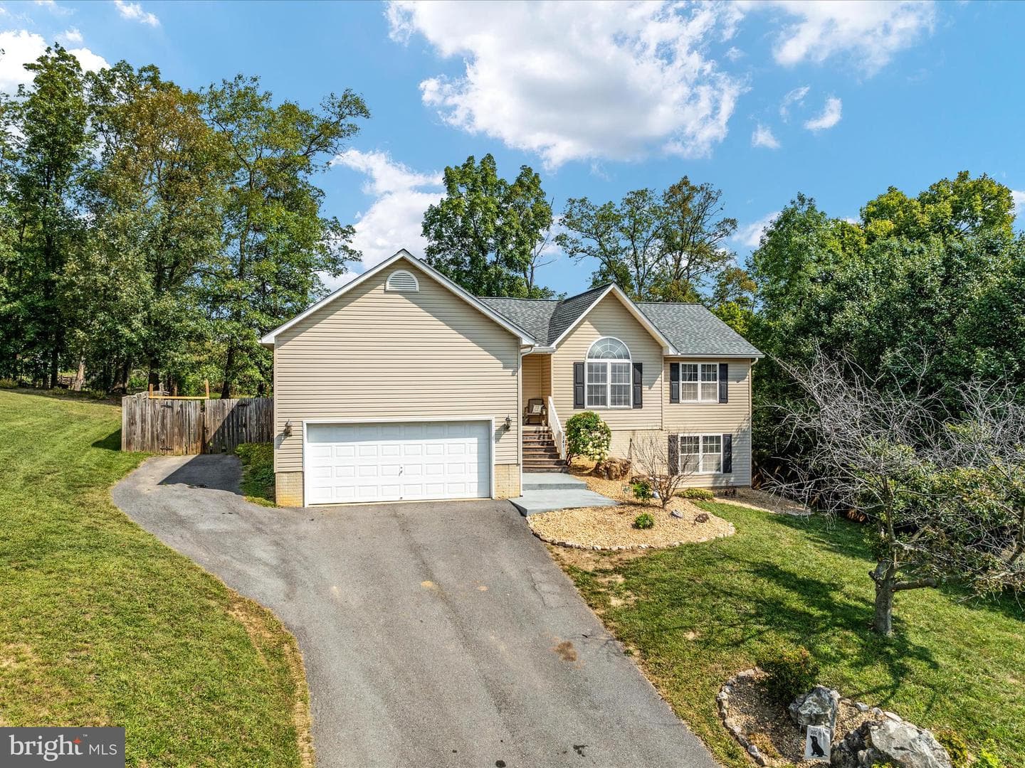 141 Black Oak Drive photo 44