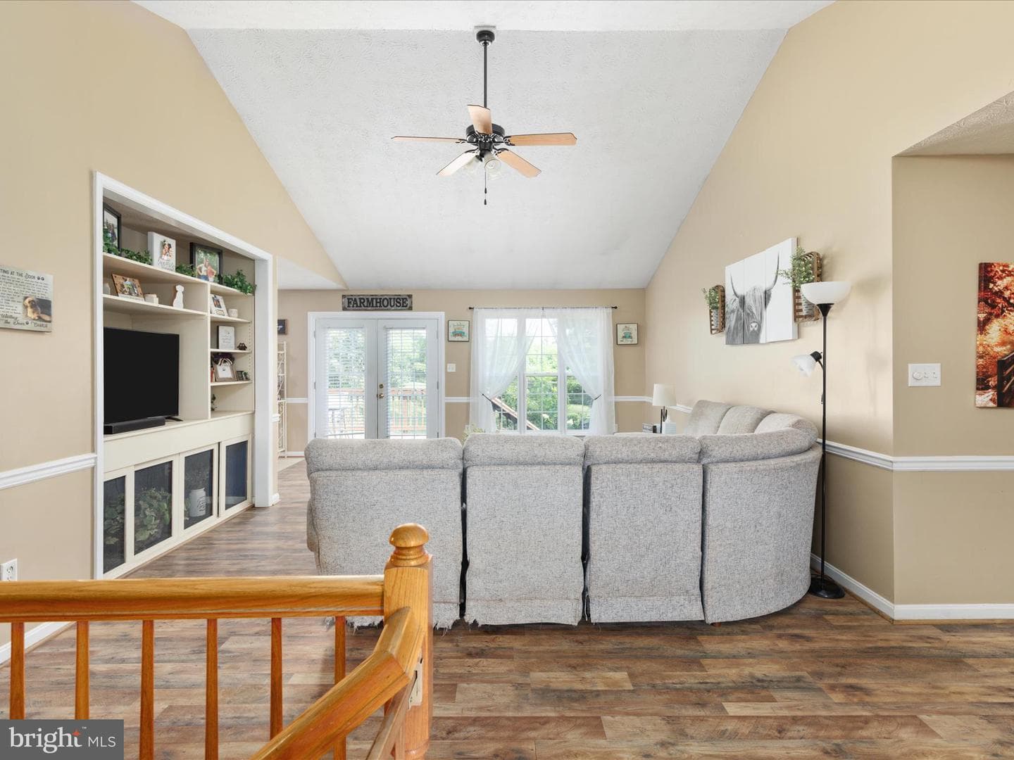 141 Black Oak Drive photo 5