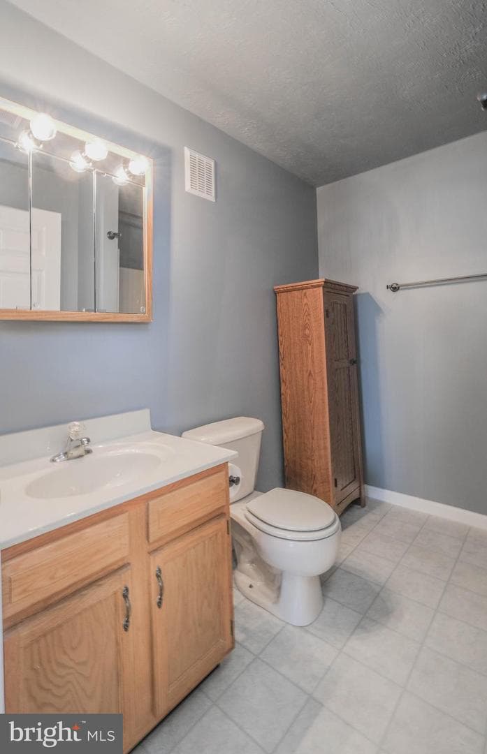 225 Brandy Court photo 18