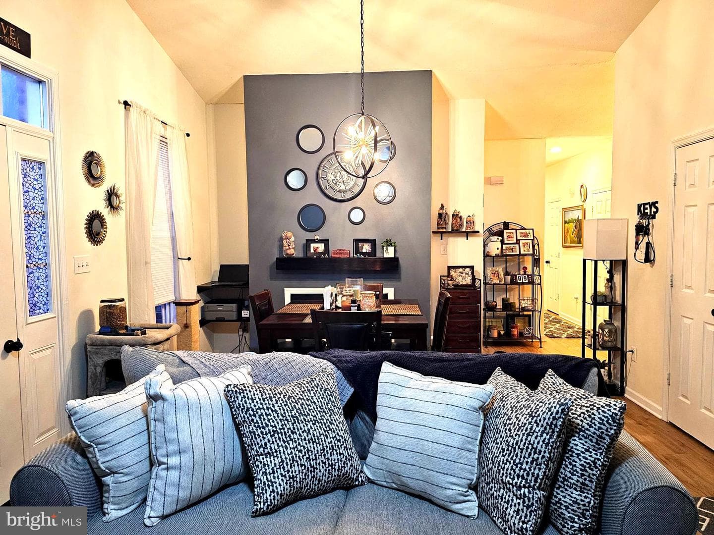 319 Lora Drive photo 8