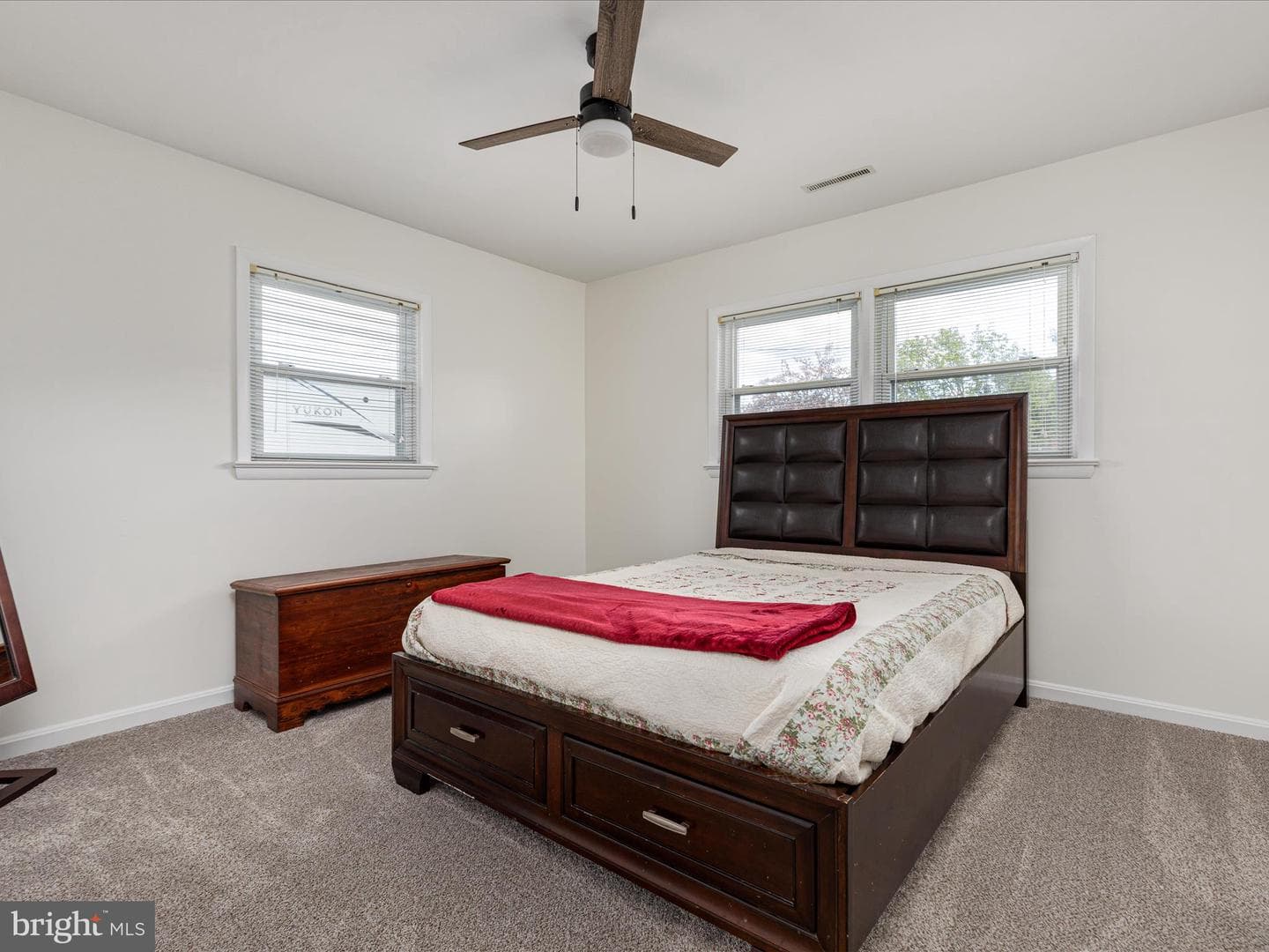 316 Royal Avenue photo 16