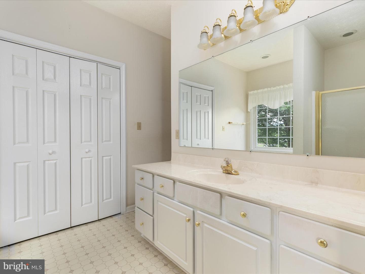 565 Fulton Drive photo 26