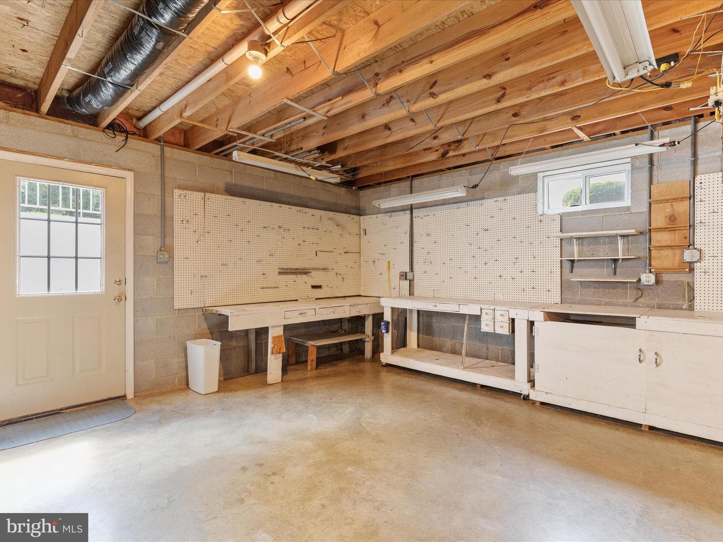 565 Fulton Drive photo 42