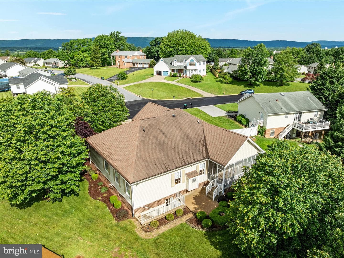 565 Fulton Drive photo 46