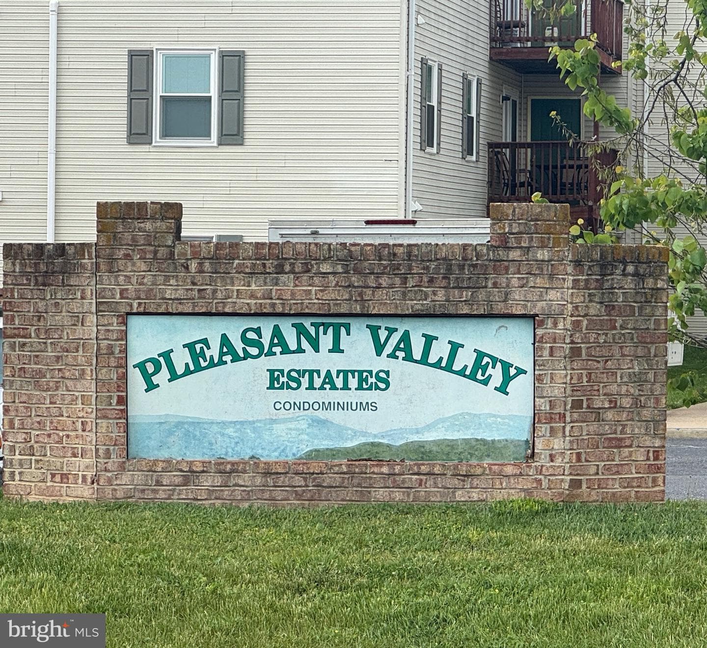 1288 Ox Road #d-10 photo 2