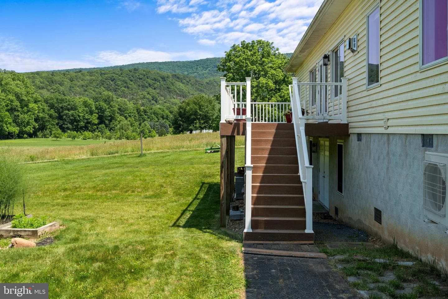 501 Forest View Road photo 60