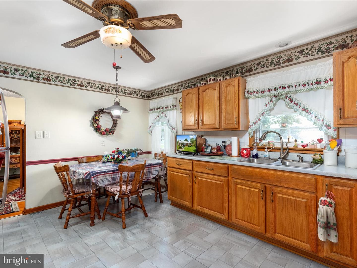 355 Copp Road photo 3