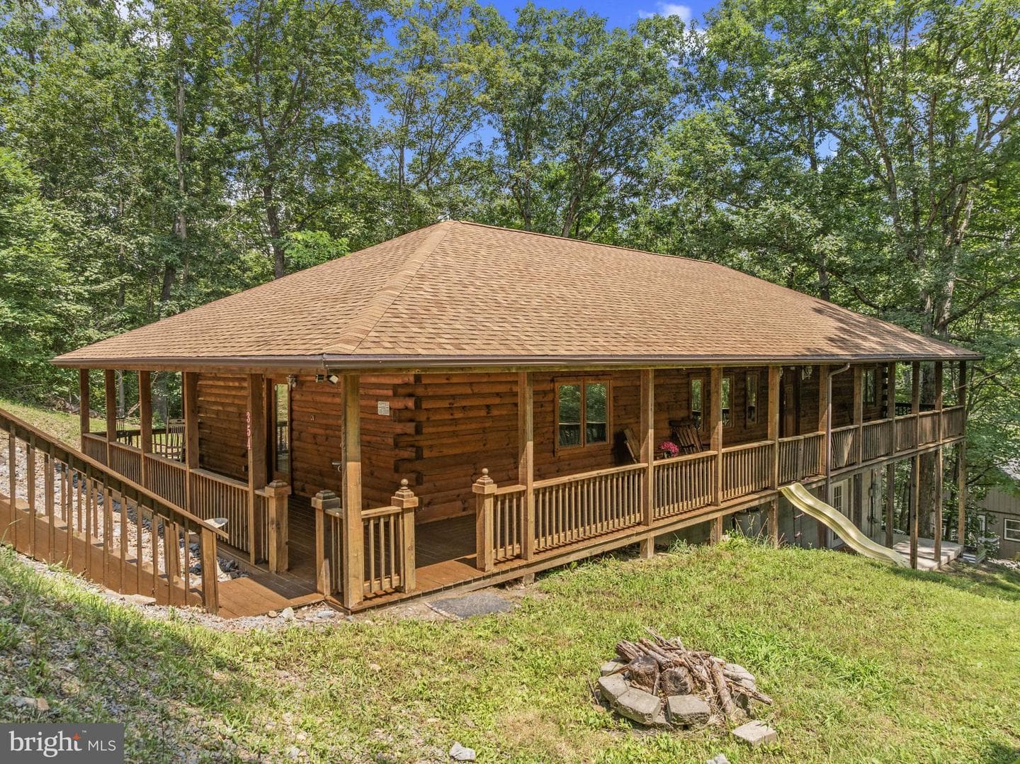 354 Mulberry Lane photo 3