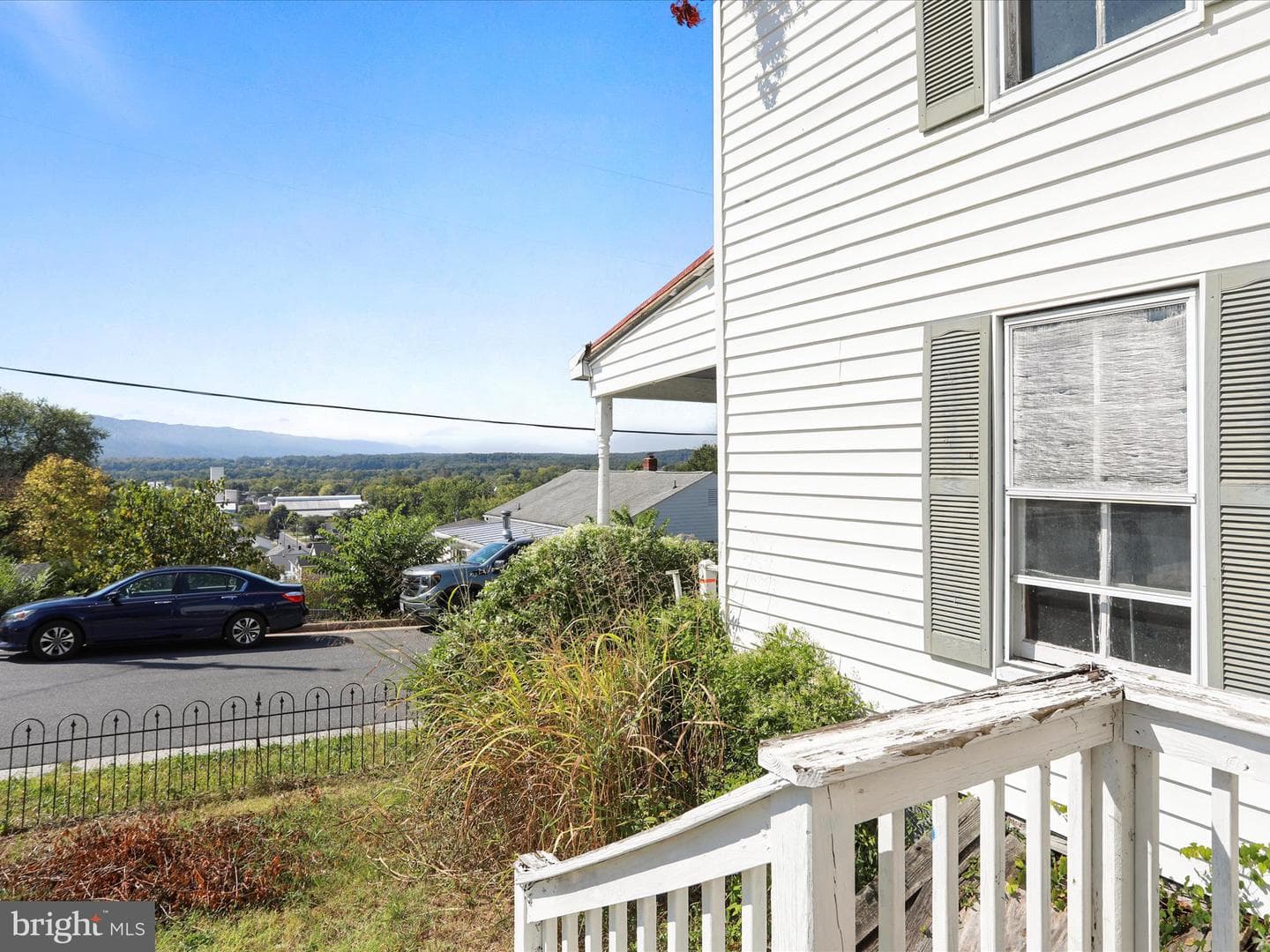 427 Thompson Street photo 42