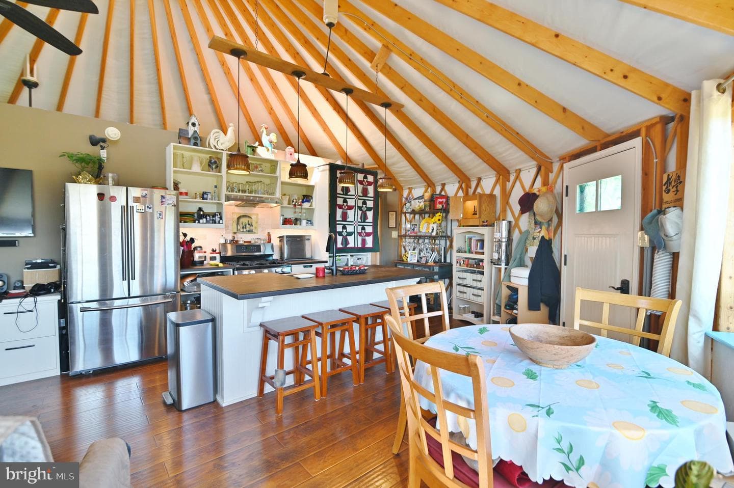 1312 Alonzaville Road photo 19