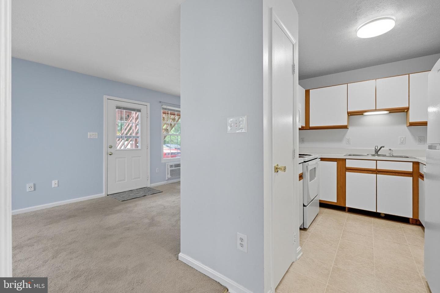 4065 Rose Bud Court photo 15