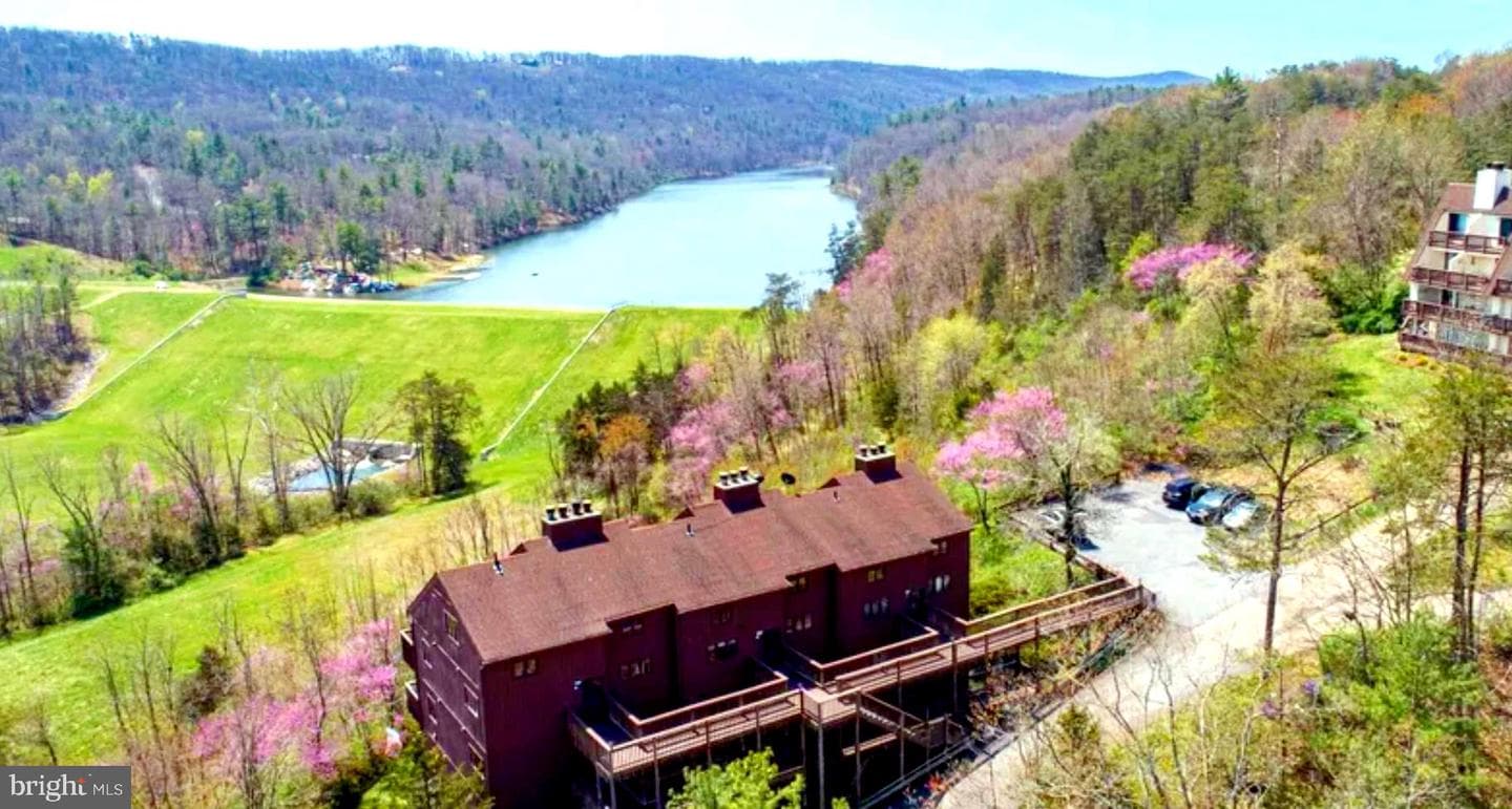 426 The Hill Rd Road #l-30
