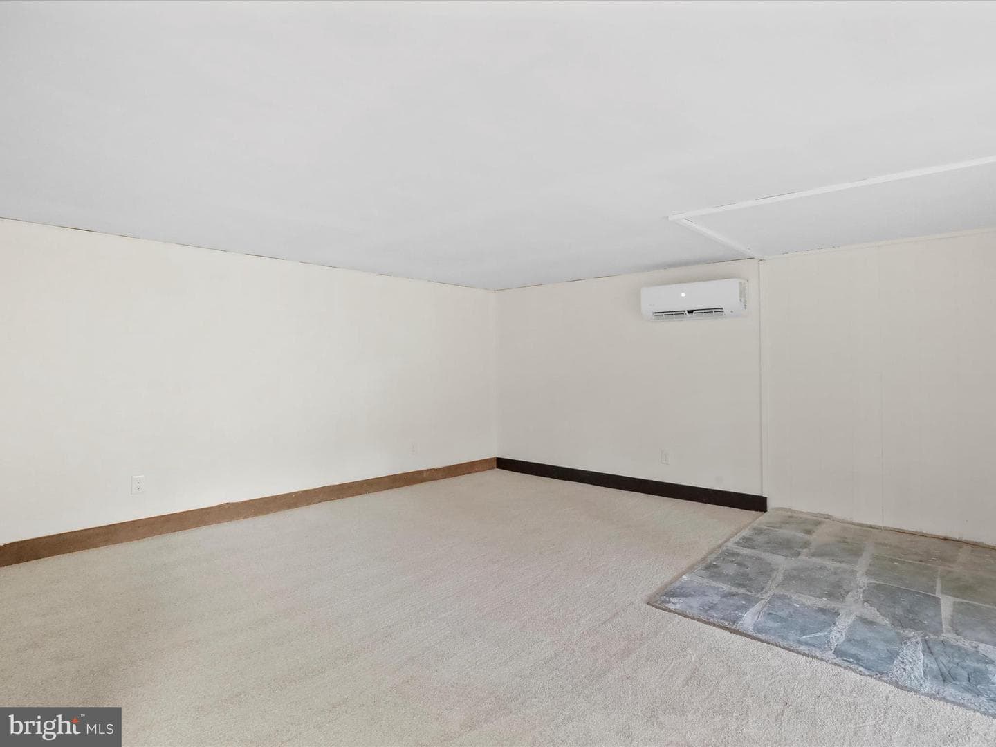 290 Hickory Lane photo 29