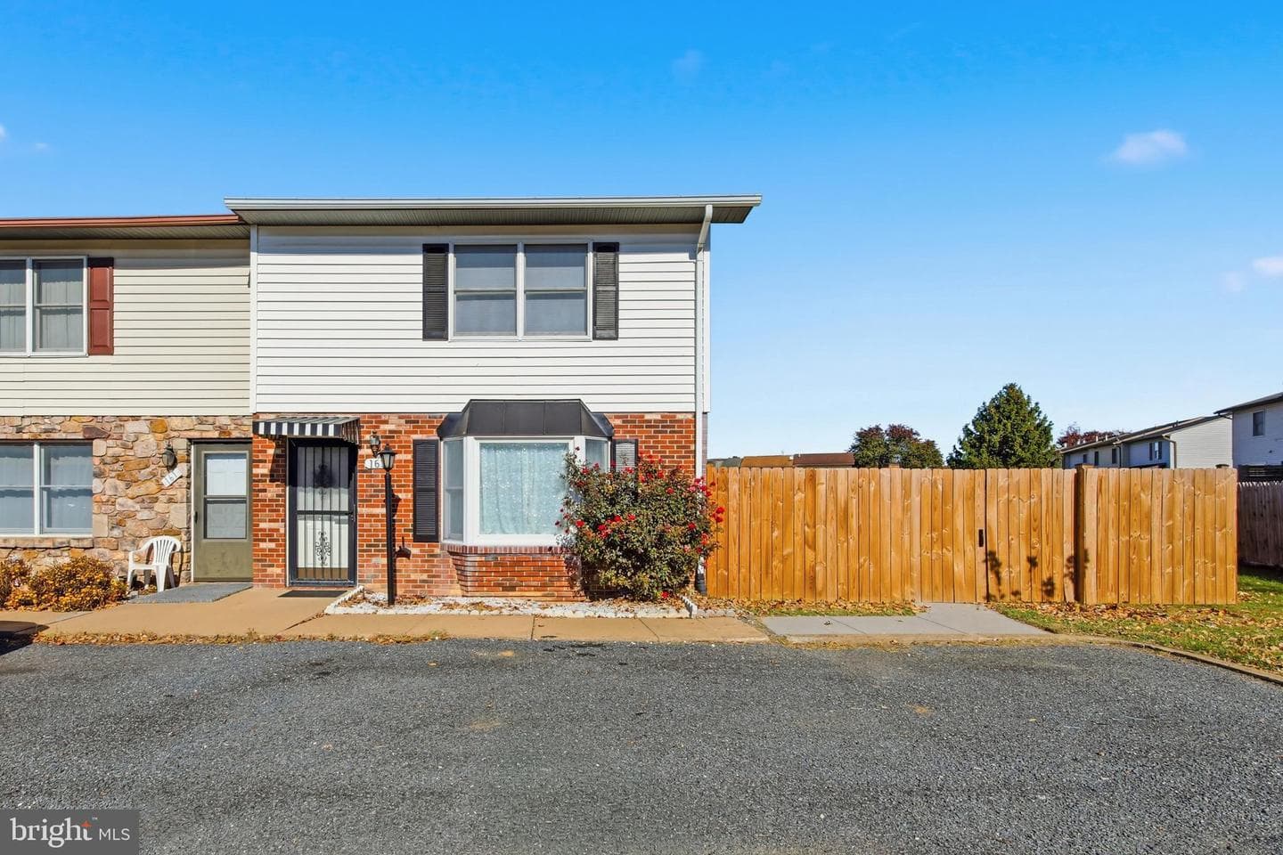 163 E Reservoir Road photo 1