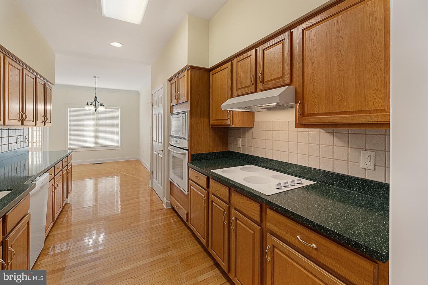 207 Donna Drive photo 33