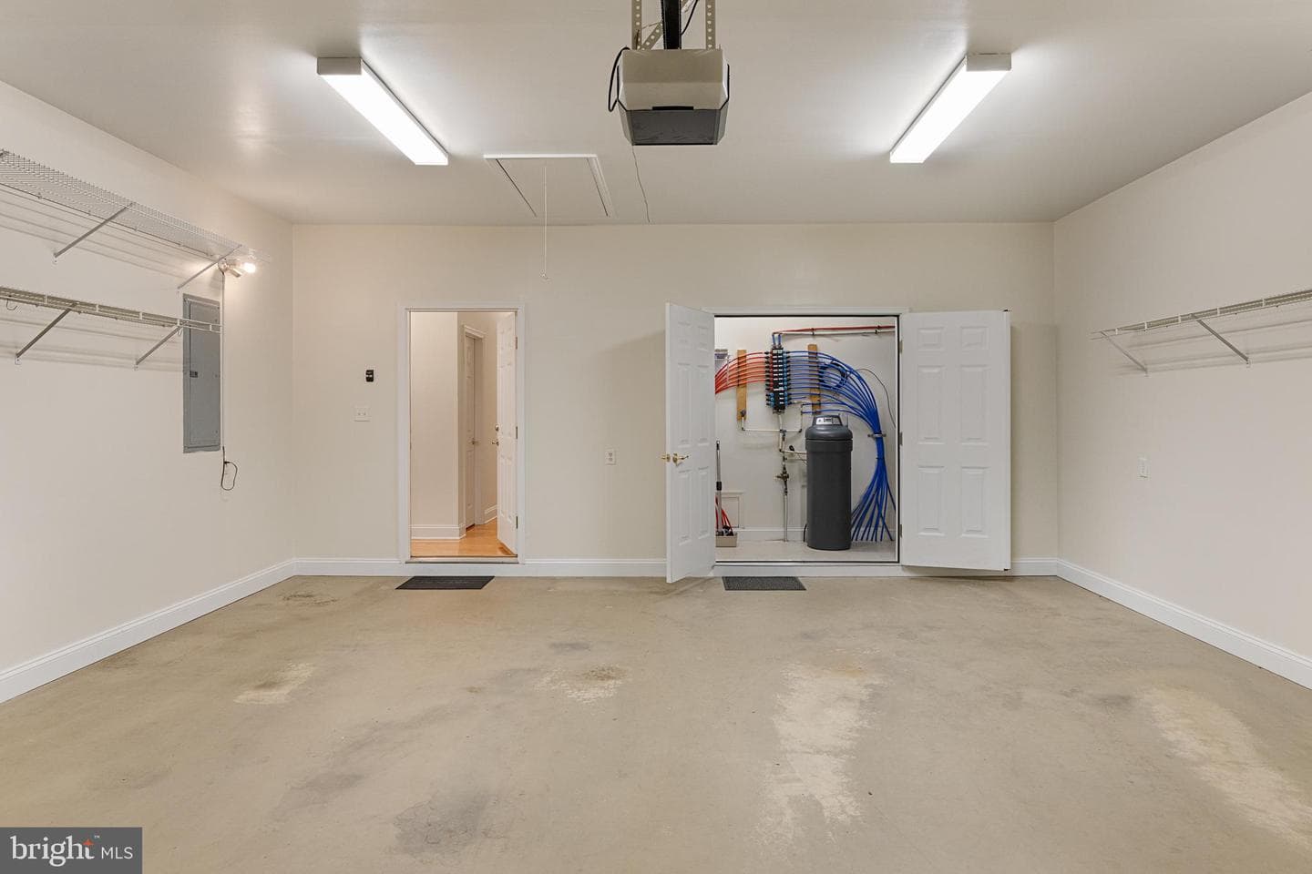 207 Donna Drive photo 52