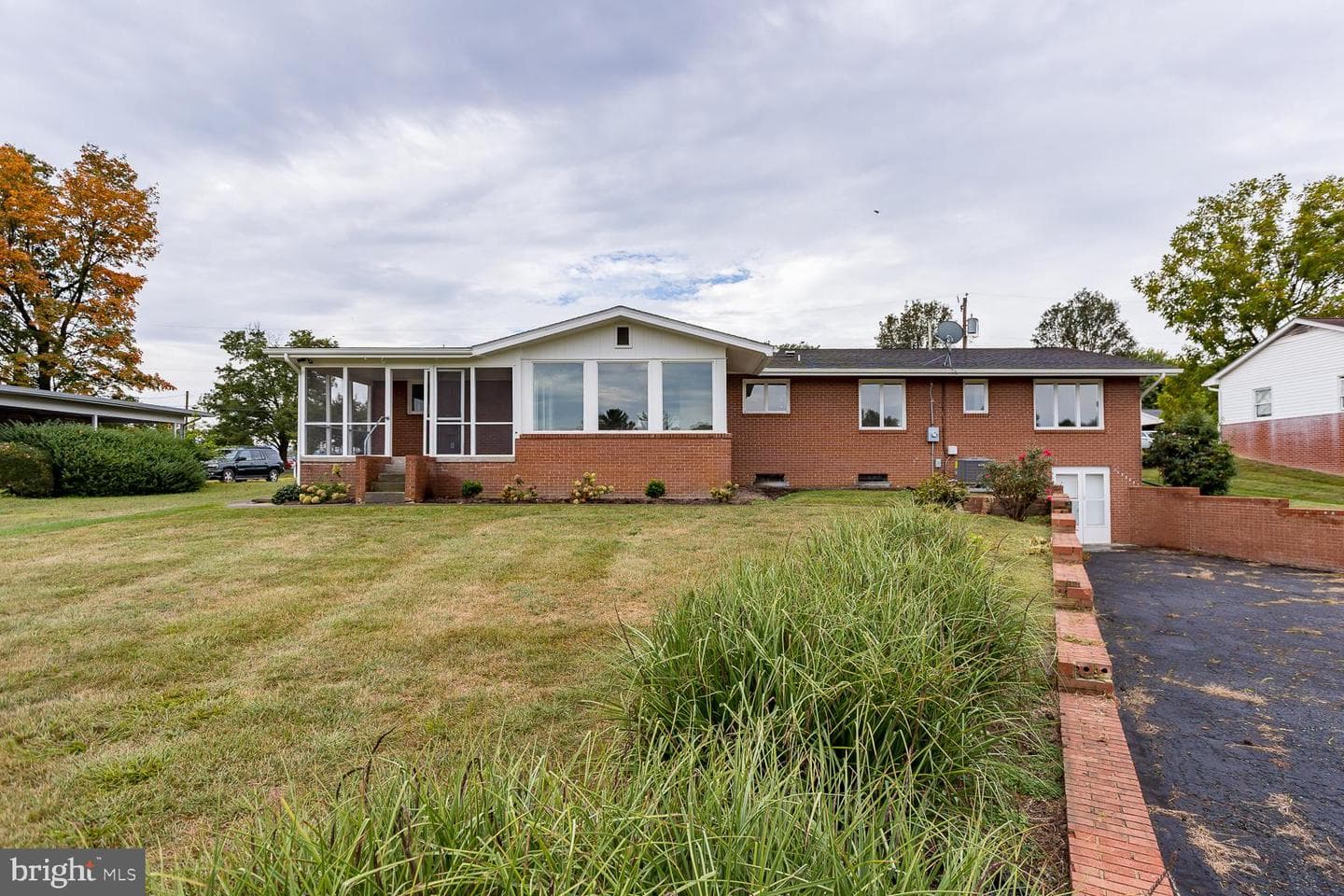 248 Shenvalee Drive photo 8