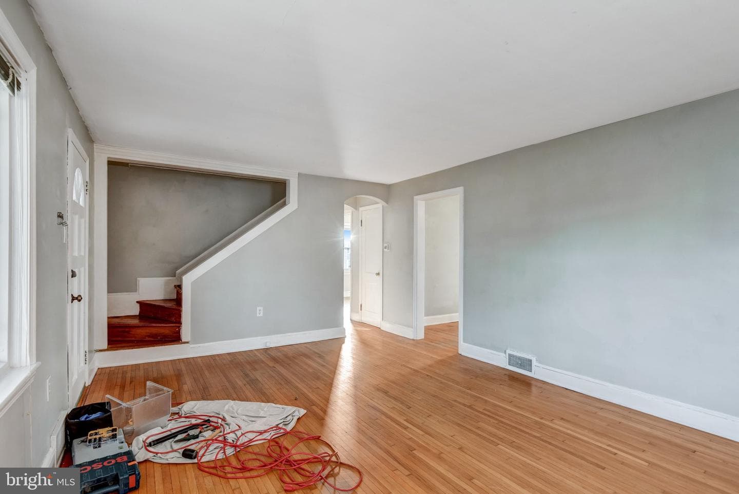 517 W King Street photo 6