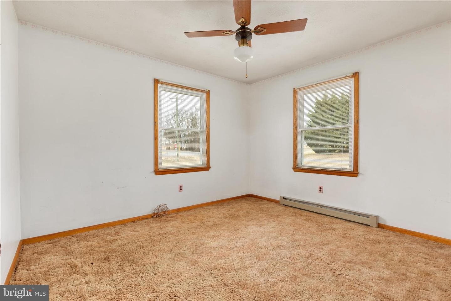 2021 Fairview Road photo 9